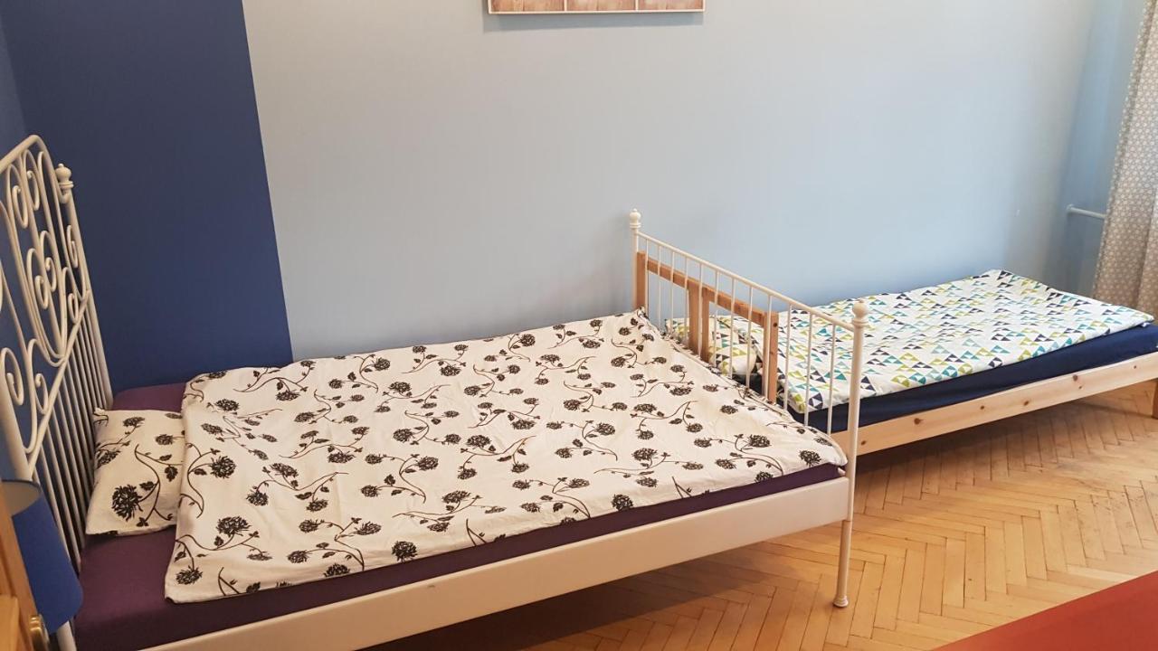Studiospanie Studio Kapitana Z Balkonem Na Parterze Gdańsk Exterior foto