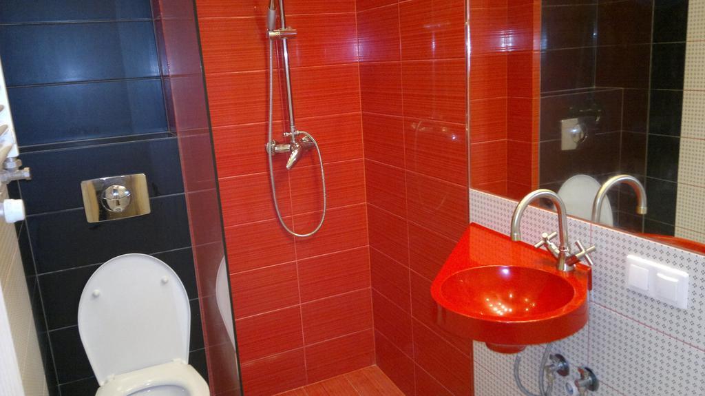 Studiospanie Studio Kapitana Z Balkonem Na Parterze Gdańsk Quarto foto